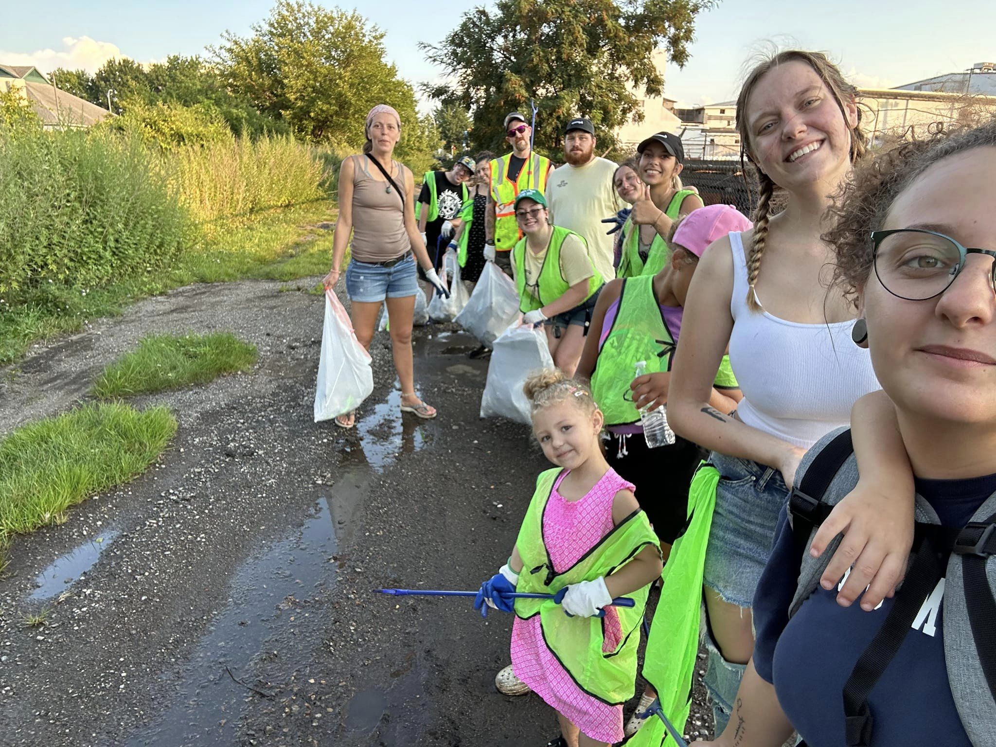 Redd Up Altoona cleanup photo